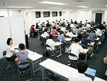 医学部予備校【(エースアカデミー)】の合格実績・学費・口コミを見る