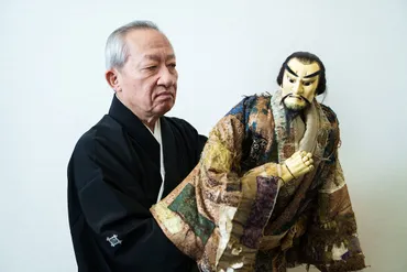 鳥肌が立つ瞬間゛を追い求めて人形遣い・桐竹勘十郎が「平家女護島」で゛本当の初役゛俊寛に挑む「令和年月文楽公演」