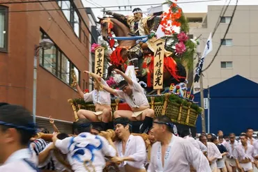 博多祇園山笠:七世紀を超える歴史と情熱の軌跡