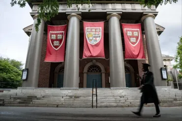 日本、米国からのハーバード大学学生の受け入れを要求