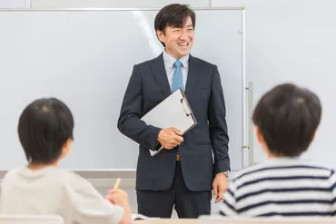 塾講師の平均年収は経験年数と年齢で異なる!年収を上げる方法も紹介