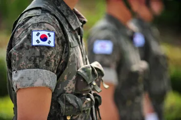 韓国兵役制度とは？義務、検査、そして変化の時代(？)韓国の兵役制度：義務、検査、社会との繋がり