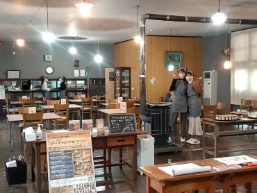 学生が挑む ノスタルジーからみる 廃校カフェ価値向上プロジェクト 京都の木造校舎で地域と連携した 「ノスタルジックカフェ」を2023年11月25日(土)に開催！  