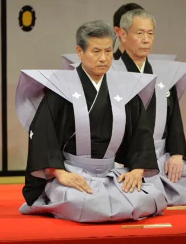 印刷用】二代目玉男襲名披露始まる／初代の当たり役で登場