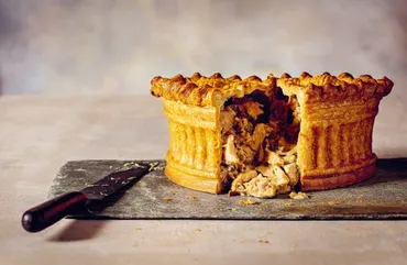 イギリス発、゛パイの帝王゛が贈るパイ料理の新バイブル『絶品パイ料理』10月発売!