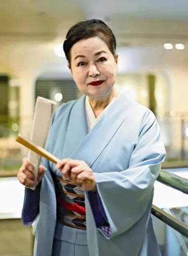 紅流 女講談師として生きて」神田紅さん 創作講談で女流の道開く ...