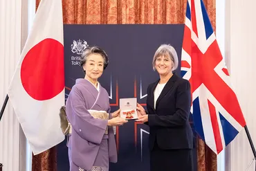 森美術館名誉理事長・森佳子氏、英国チャールズ3世国王より名誉 ...