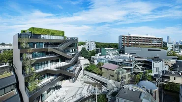 原宿とともに歩んだ複合商業施設「原宿クエスト」がリニューアルオープン