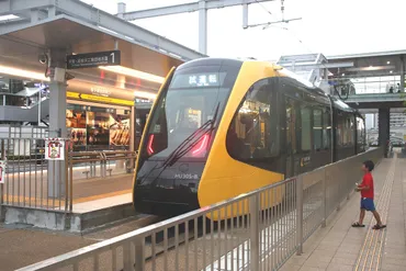 芳賀・宇都宮LRTの開業日は「特殊な運行体制」一部電車は事前配布の整理券が必要 