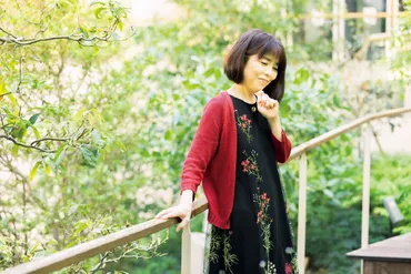 俵万智の世界？：短歌とエッセイで表現する日常と家族 (俵万智、短歌、エッセイ)歌人・俵万智の多才な生き方：短歌、エッセイ、シングルマザー