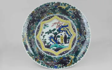 九谷焼とは。豪快な線・鮮やかな「五彩」の特徴とミステリアスな歴史 