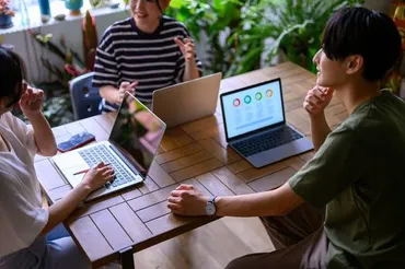 切磋琢磨ってどういう意味？ 使い方・類語を例文つきで解説！ 