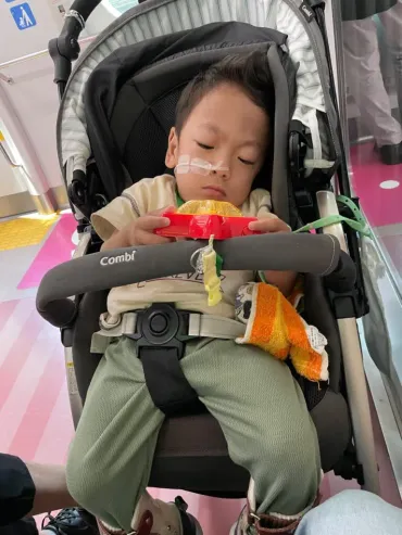 楽しさ＋リラックス効果！慣れない場所が苦手な息子の気持ちを和らげるおもちゃ【うちの子のお気に入りのおもちゃ】 