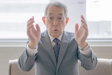 学校トップ交代劇が受験に与える影響とは？ (校長交代、教育改革、保護者の動揺)学校トップ交代：教育現場の波紋と保護者の不安