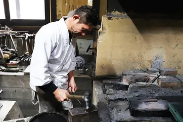 「焼きが回る」ってなに？言葉の起源から現代での使い方まで～日本語表現を探求！「焼きが回る」：自己評価と人間関係における言葉の機微