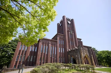 東京大学の魅力とは？本郷キャンパス、歴史、そして未来への展望を探る！東大の歴史と現在地：本郷・駒場・柏キャンパスの魅力