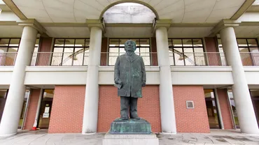 新1万円札の゛顔゛、渋沢栄一の故郷へ（1）：深谷・渋沢栄一記念館 