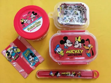 セリアのディズニーグッズ：100均で叶える夢の世界？セリアで見つける！ディズニーの世界