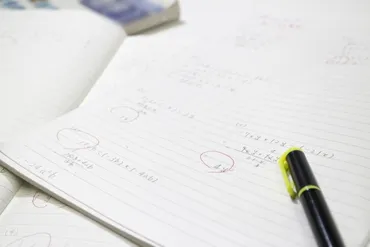 塾講師の年収はどれくらい？仕事内容から年収アップの方法まで徹底解説 