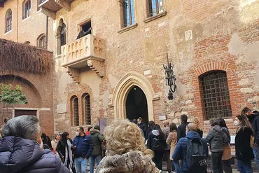 ベローナ一番人気の写真スポット、ジュリエットの家とバルコニー 