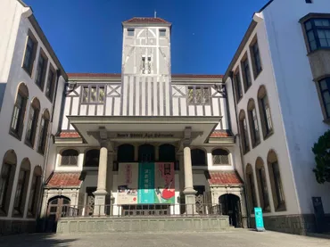 まるでワンダーランド！坪内逍遥設立「早稲田大学演劇博物館」とは 