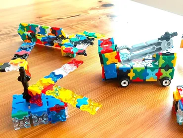 遊びで「地頭」を育てる。子どもの知的好奇心を引き出す知育玩具5選 