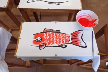 江戸手描き鯉のぼり」職人の鯉のぼり製作ワークショップと限定商品横浜