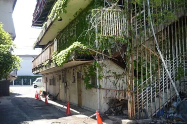 なぜ「分譲マンション」の廃墟化を止められなかったのか…異例の「行政代執行」で解体